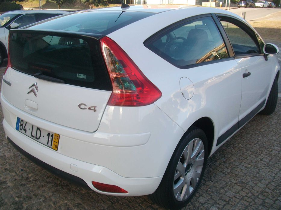 Citroen C4 1.6 HDI Coupe de 2007 Impecável