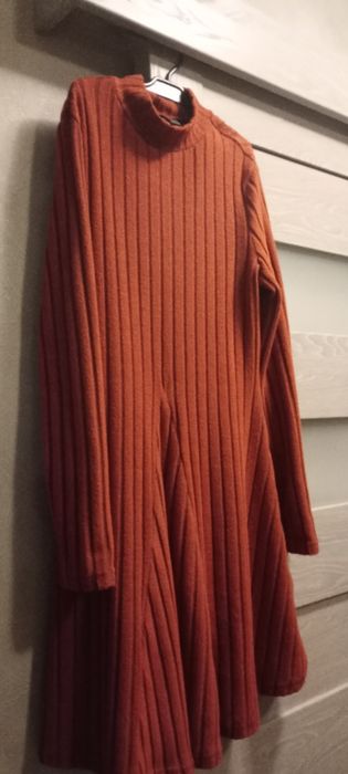 Sukienka damska l nowa