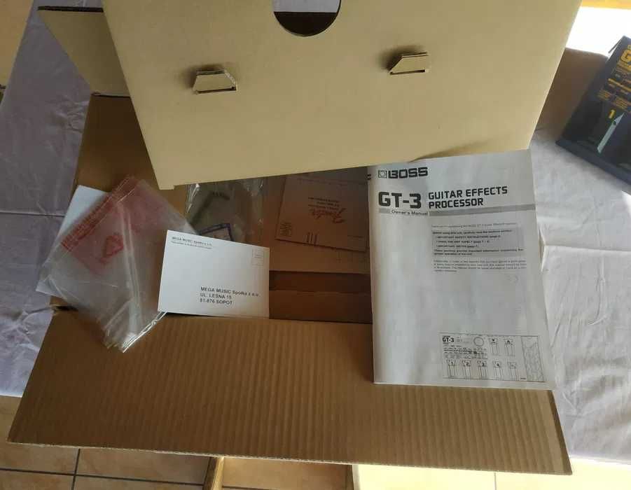 Profesjonalny efekt gitarowy- Okazja JAK NOWY