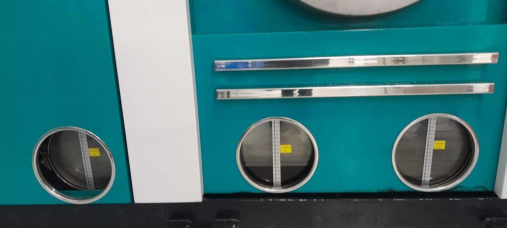 Máquina limpeza a seco unisec como novo  3 depositos