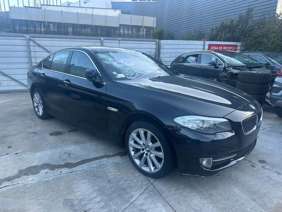 BMW 520 F10 LCI 184 CV DE 2013 (CENTRO DE ABATE)