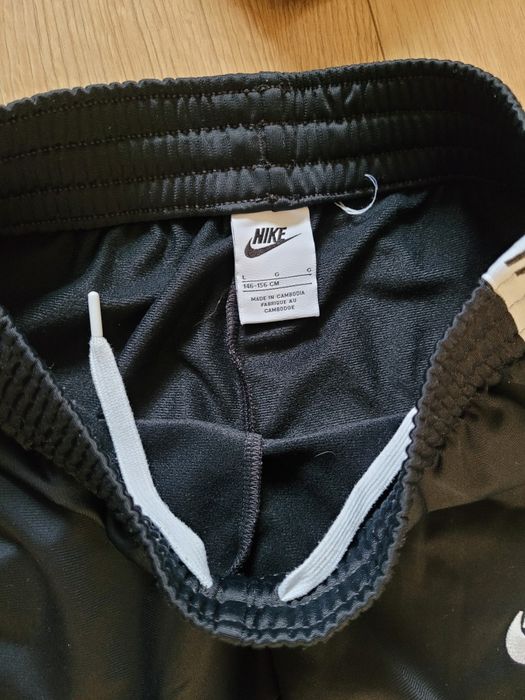 Dres nike dla dziewczynki