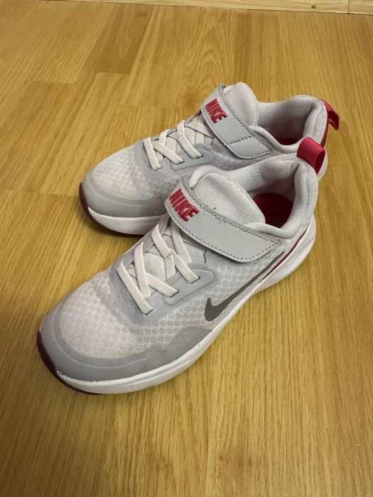 Дитячі кросівки NIKE оригінал