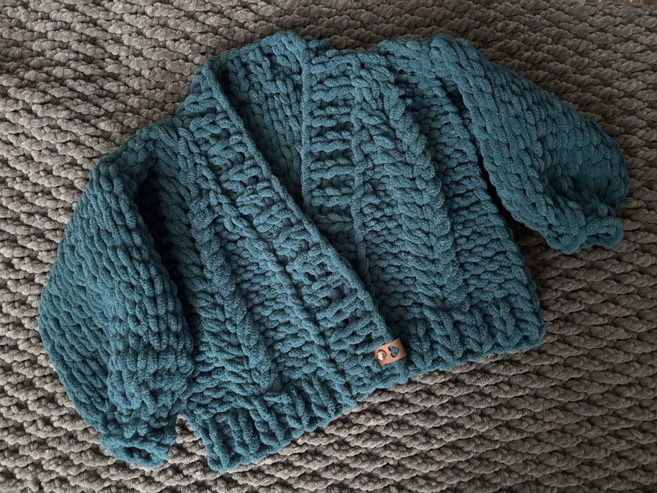 Продам кардиган на дівчинку та маму