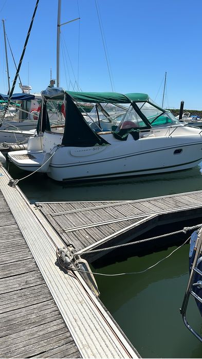 Jeanneau Leader 805 com 490Hp de 2002 Dual Motor