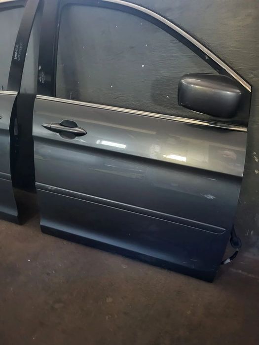 honda odyssey 2010rok drzwi kompletne