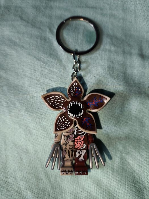 брілок лего демогоргон