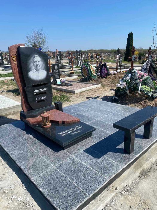 Памятники гранитные и бюджетные