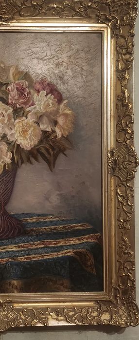 Obraz olejny z piękną złotą ramą