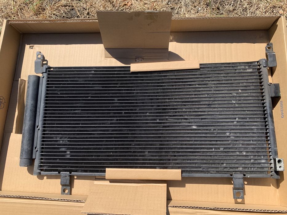 Радіатор Кондиціонера Subaru Forester 2014 року.