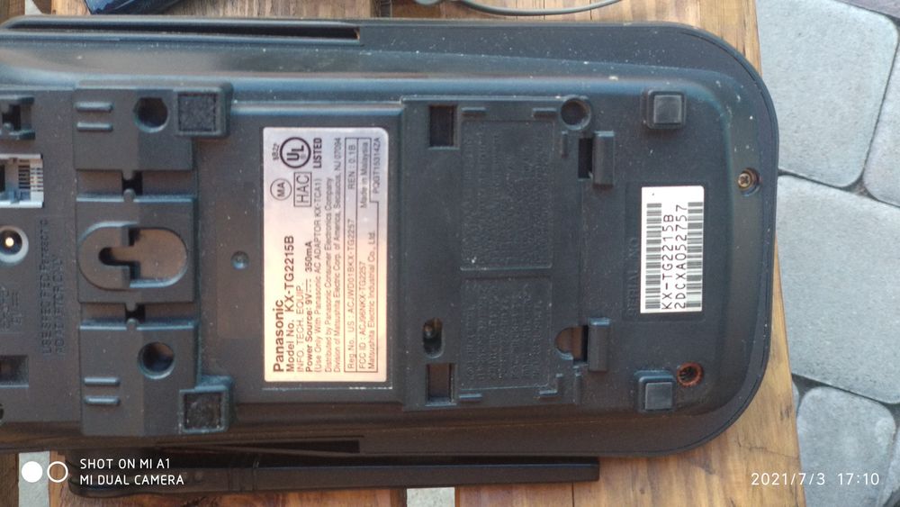 Продам, обменяю стационарные телефоны.