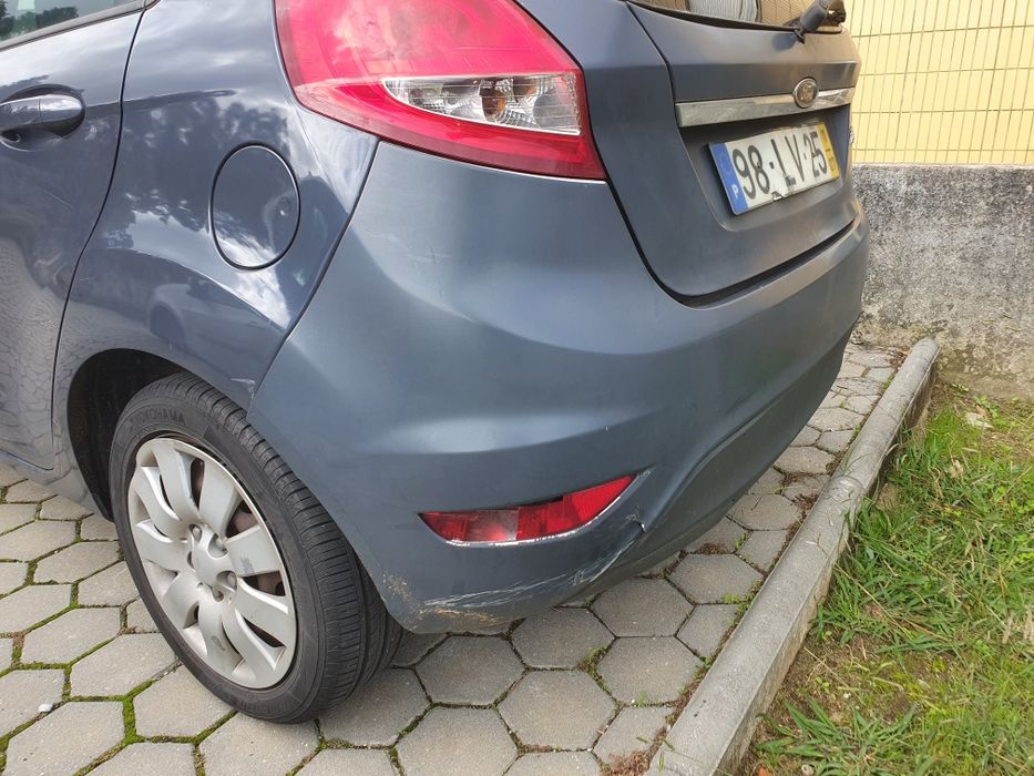 Ford fiesta 1.2 5 lugares