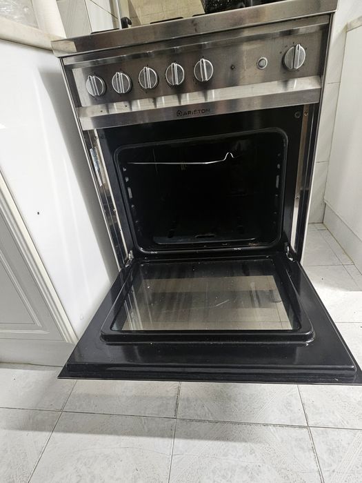 Fogão a gas  antigo