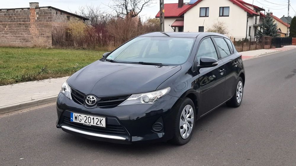Toyota Auris 1.4 Benzyna 2013r. Zerejestrowany Klimatronic