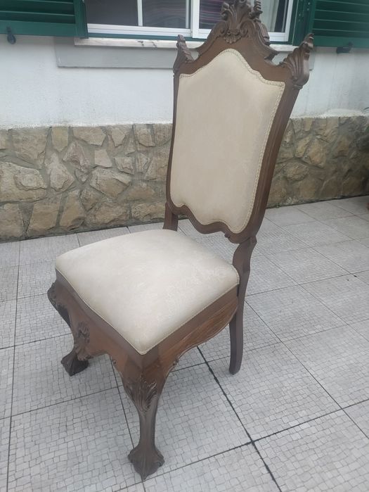 Cadeira antiga de quarto