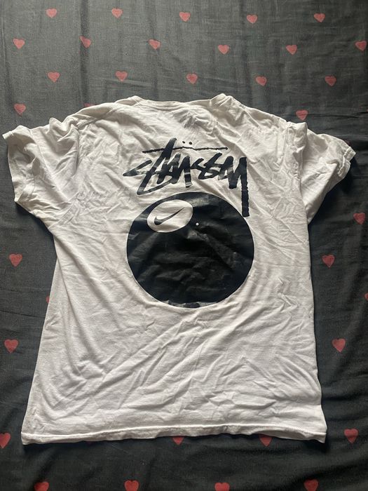 футболка stussy белая