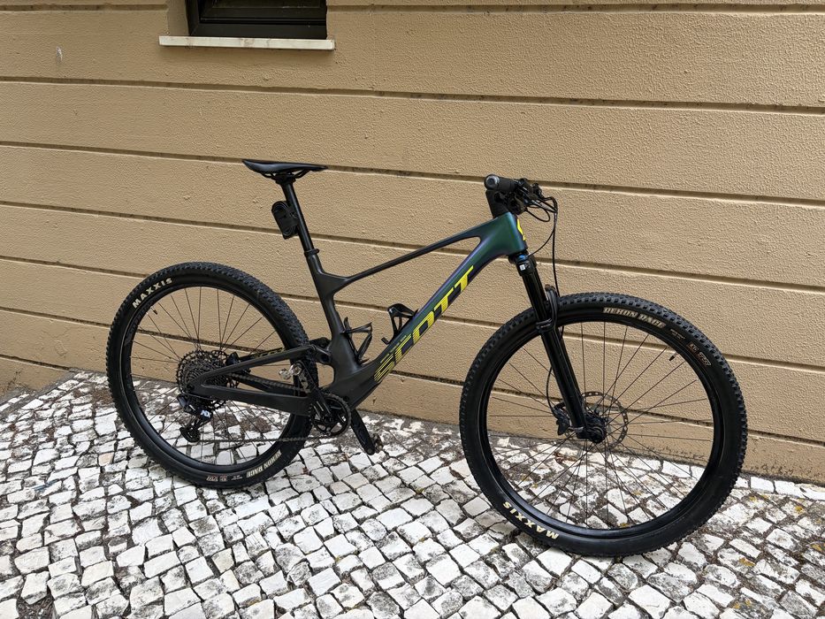 Bicicleta BTT - Scott Spark RC-29