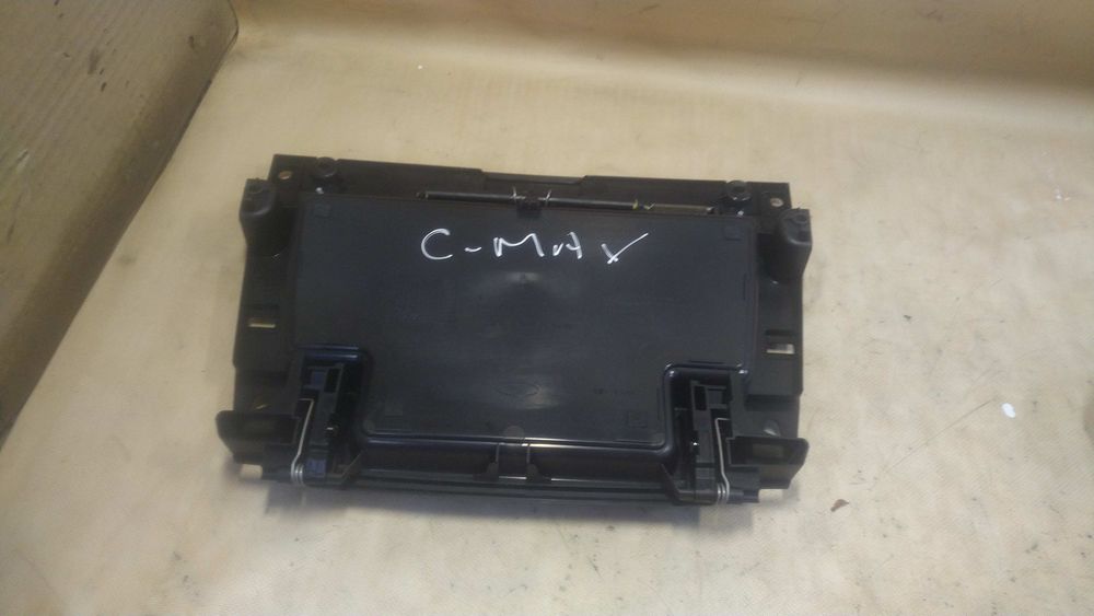 ) C-Max 1 lift schowek środkowy