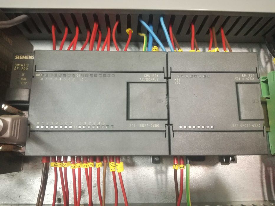 Siemens S7-200 CPU214-1BD21-0XB0 / BUS231-0HC21-0XA0/ PS6EP1333-2AA00