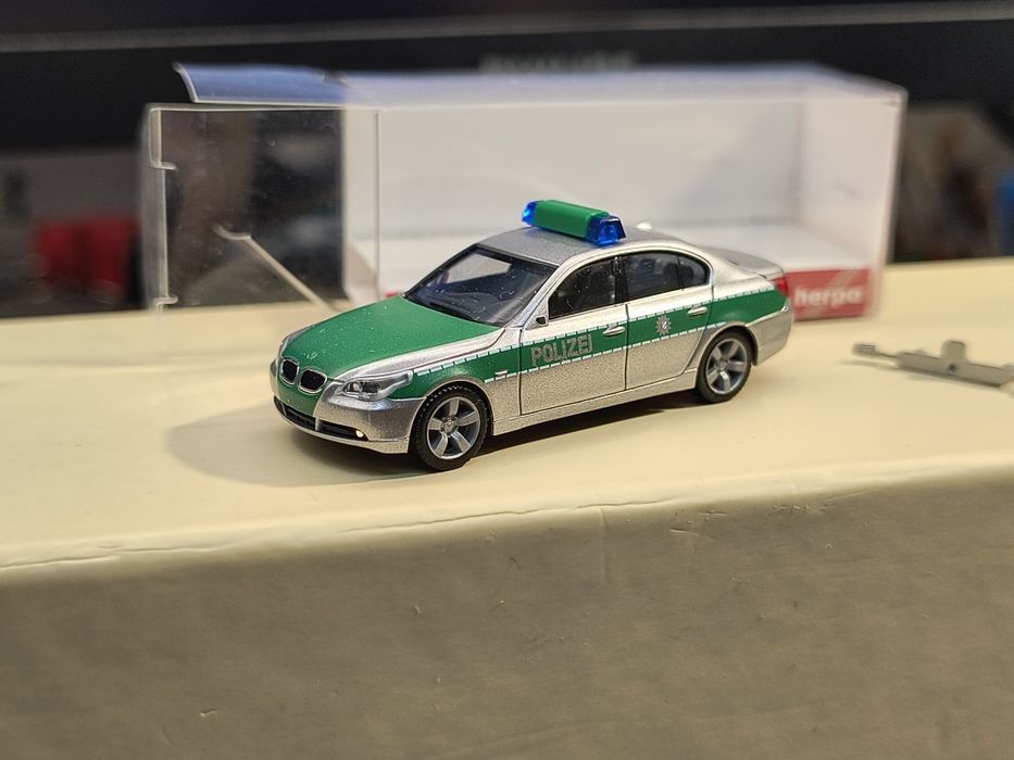 BMW 5 Polizei - Herpa - 1:87 - H0 - rezerwacja
