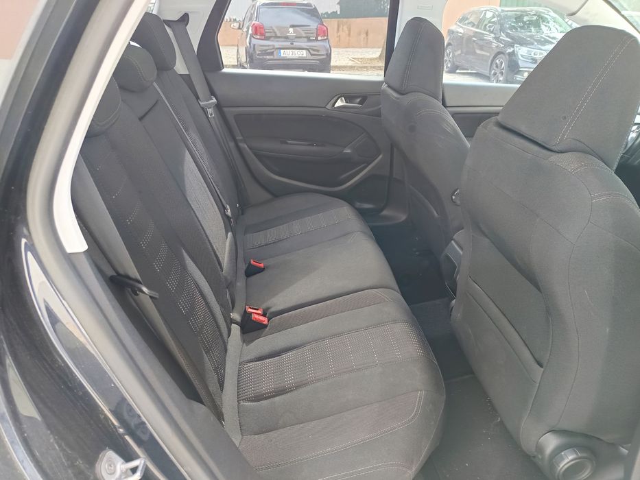 Peugeot 308 Active 1.6 bluehdi 120cv cx6