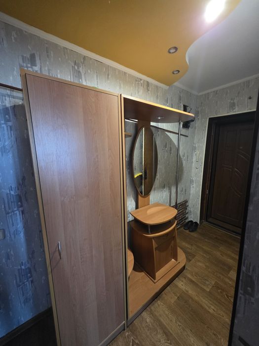 1-комнатна київка із індивідуальним газовим опаленням