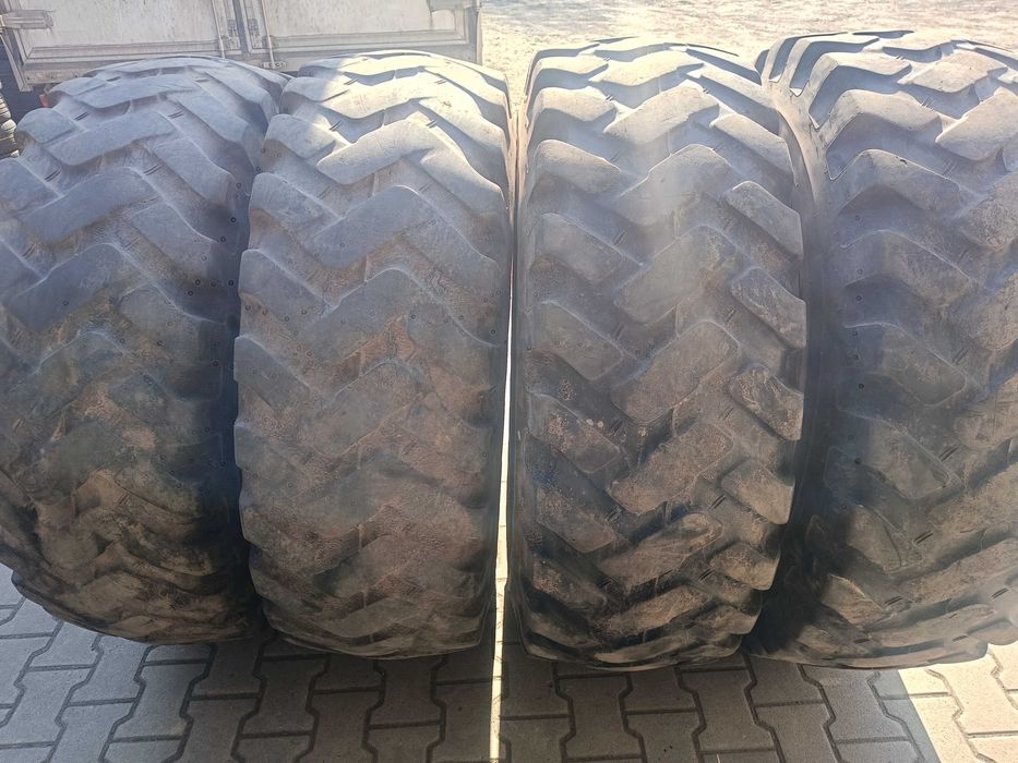 OPONY 17.5R25 Bridgestone V-STEEL RADIAL 4 sztuki