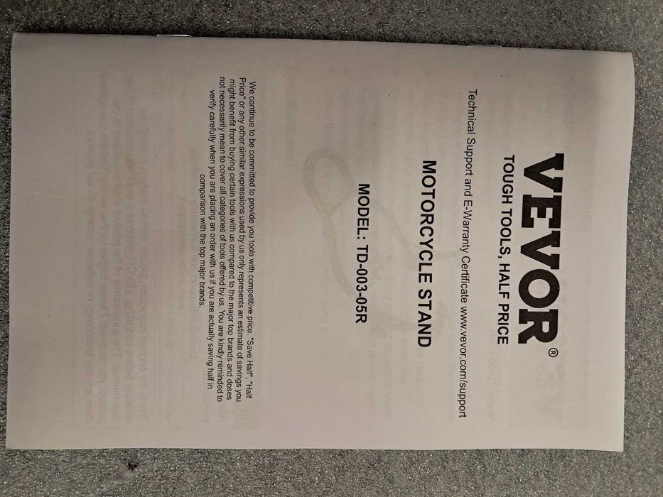 Stojak motocyklowy VEVOR tylny montażowy z 4 kółkami TD-003-05R