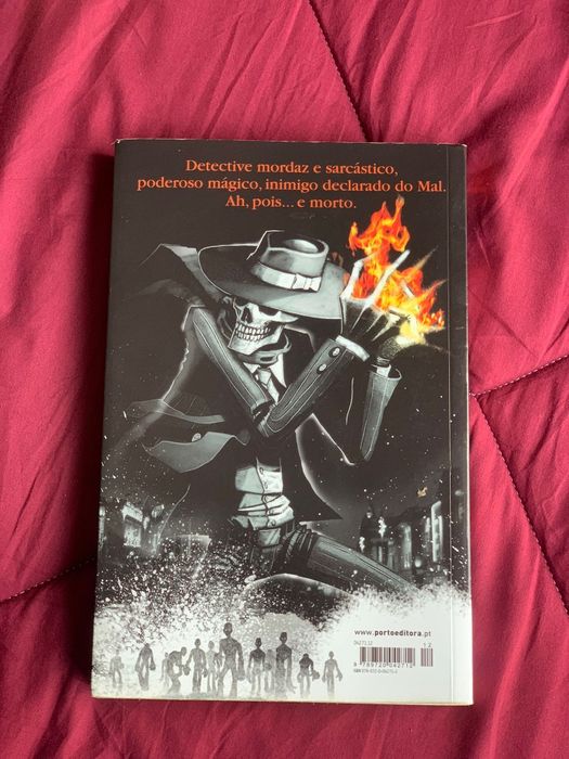 O Detetive Esqueleto