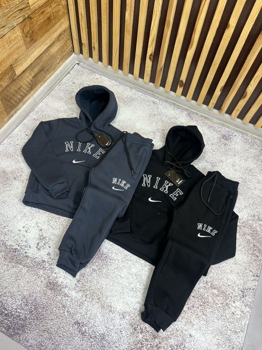 Зимові костюми для хлопців дівчат Nike, Пума 140, 146, 152, 158, 164