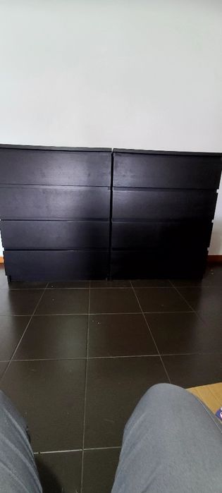 Cómodas malm ikea e vidro no topo