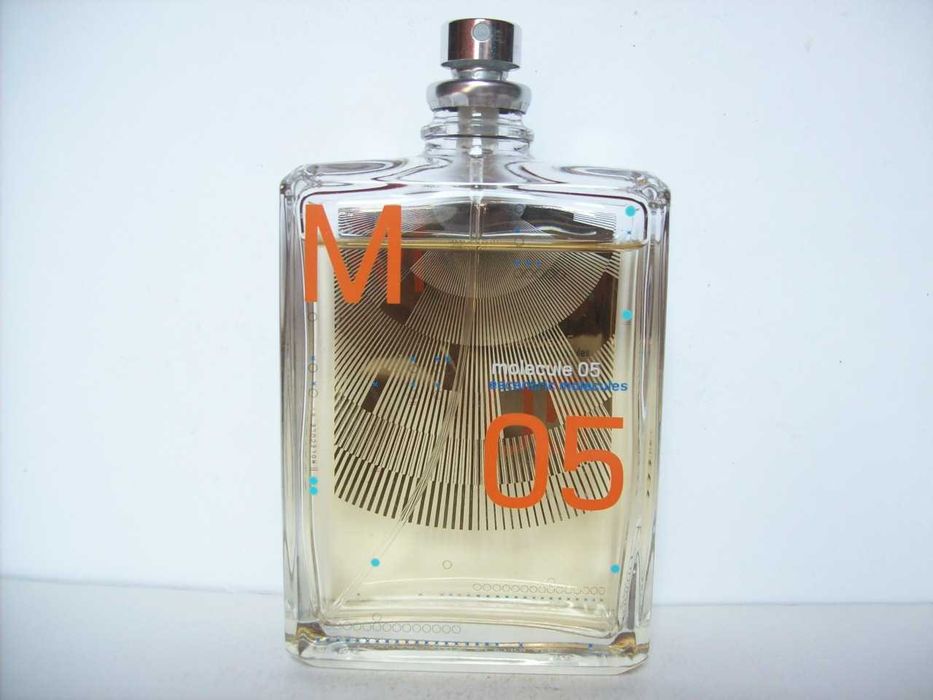 Escentric Molecules - Molecule 05 - 100ml [Made in England]
