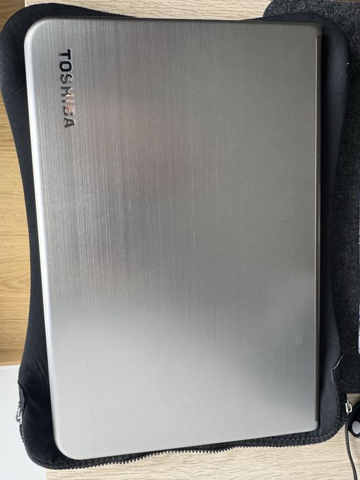 Toshiba Satellite E55-A Core i564752032954754120