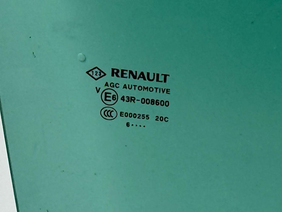 Vidro Frente / Trás Direito / Esquerdo - Renault Megane IV (2016)