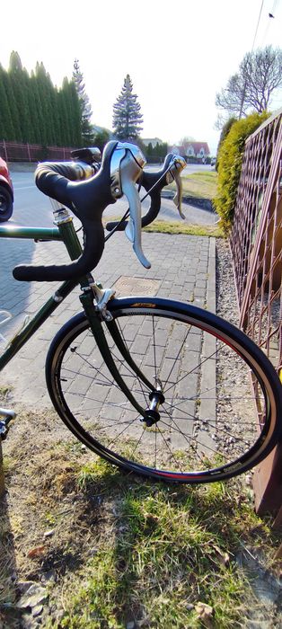 Rower szosowy favorit 105 Shimano whr500