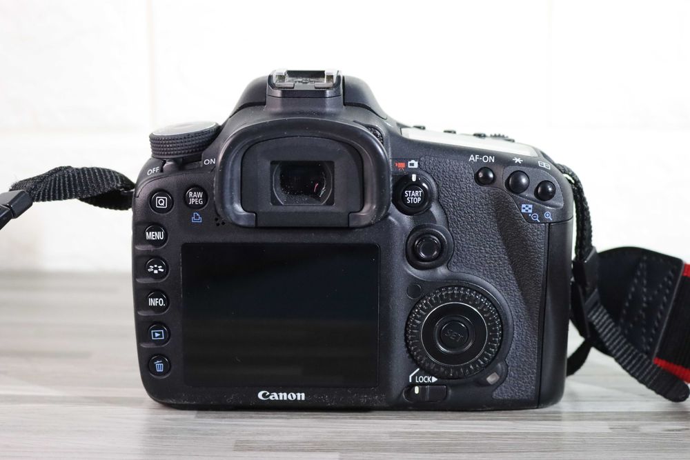 Aparat Canon EOS 7D Body