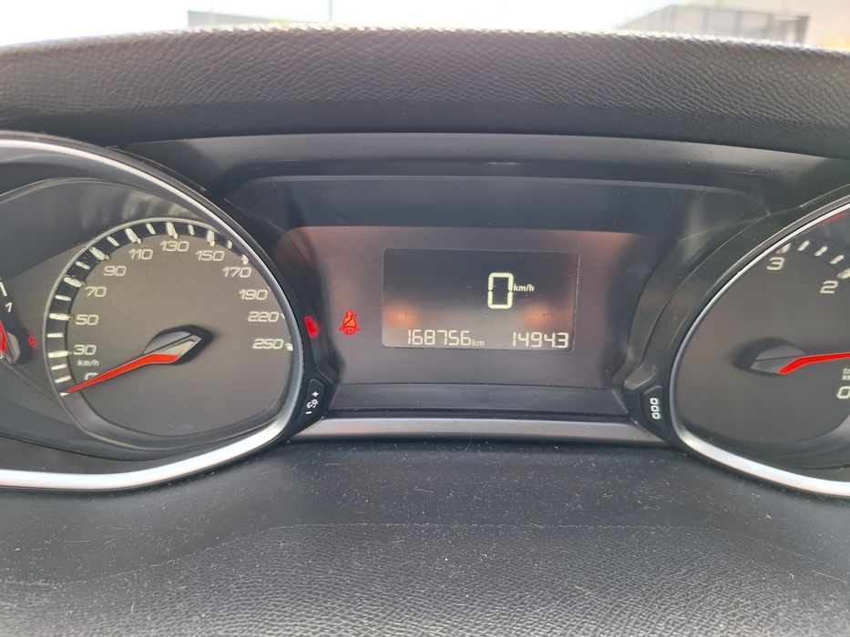 Peugeot 308 SW 1.6 BlueHDi Allure 120cv