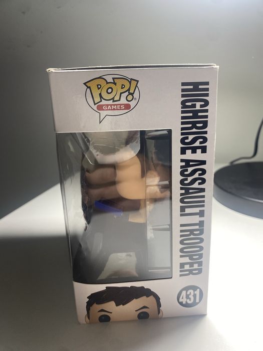 Boneco Funko do Highrise Assault Trooper do Fortnite