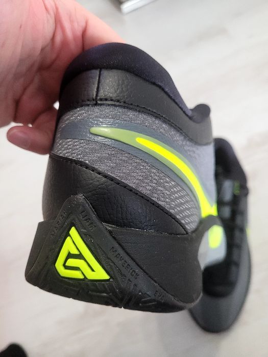 Кроссовки NIKE GEANNIS FREAK 6 нові original