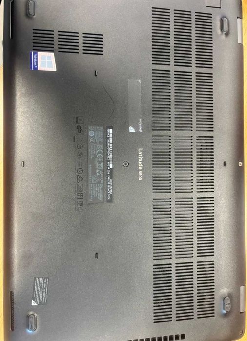 Portátil DELL Latitude