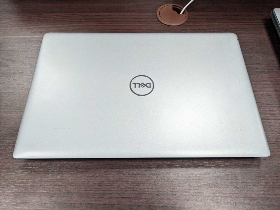 Laptop Dell Precision 3581 i7 13Gen 64GB DDR5 1TB SSD Win11 A