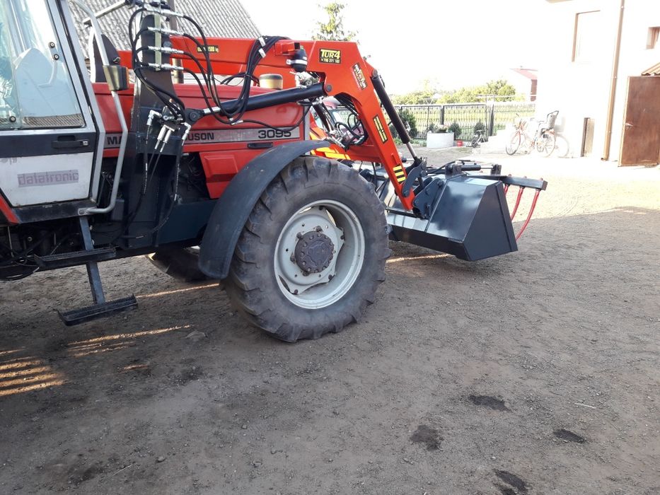 Firma ART-TUR Ładowacz Tur 4 euro ramka mf massey Ferguson 3050 ,3060