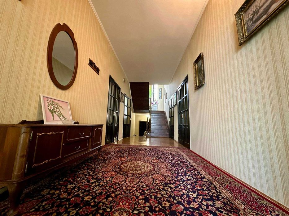 Продається ексклюзивний будинок,335 кв.м