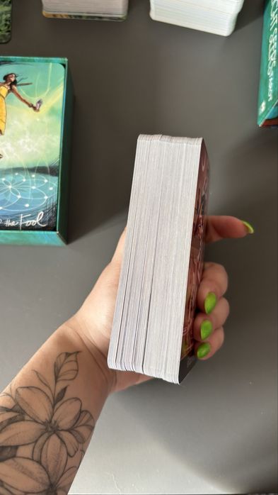 Продаю Карти Таро Нові