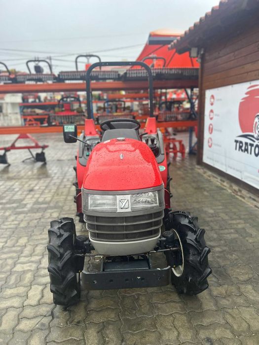 Yanmar AF-16 Inversor e Direção assistida