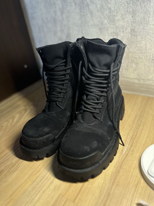 Balenciaga Strike Boots Black