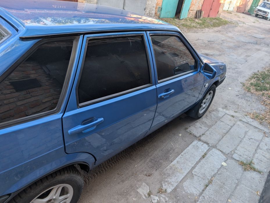 ВАЗ 2109 1990 рік