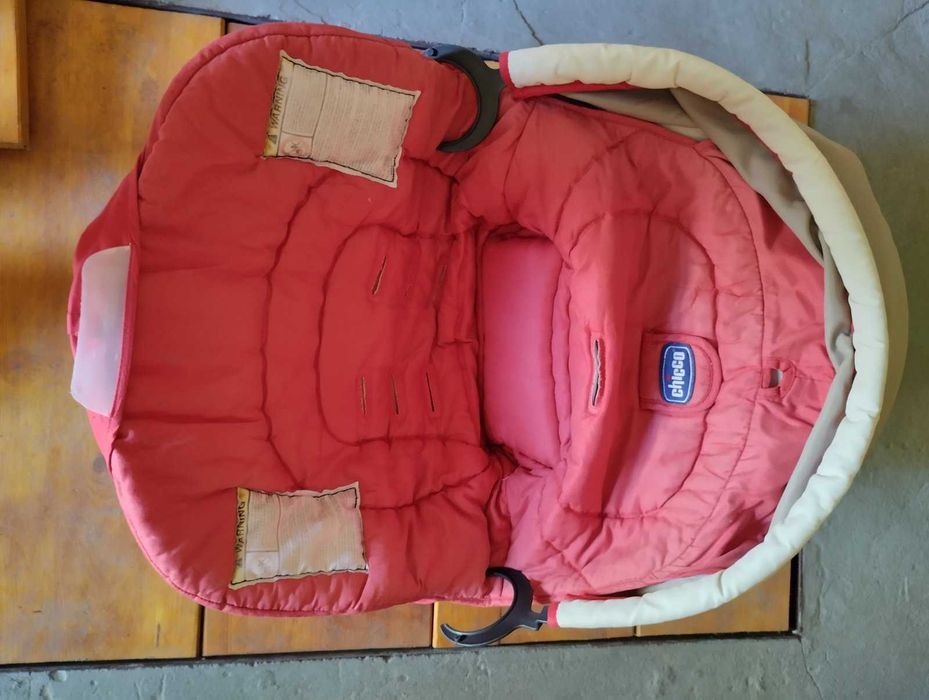 Дитяче автокрісло Chicco 0-13