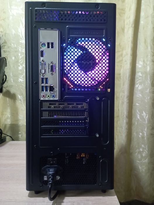 Продам компьютер