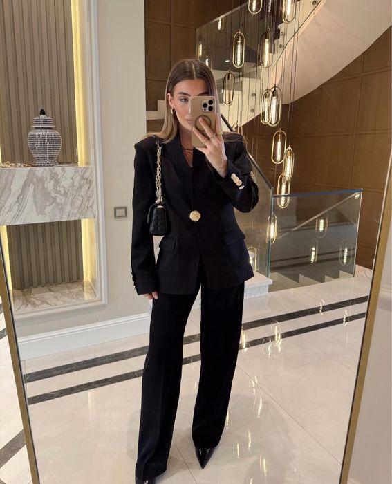 Приталений піджак